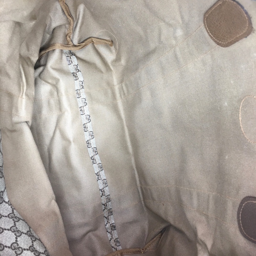 Authentic Gucci XL Tote/ travel bag brown monogram coated canvas with leather - Picture 5 of 15
